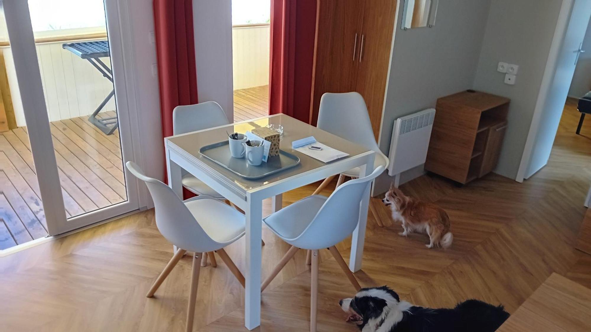 Camping Mobil-home Le Montourey *